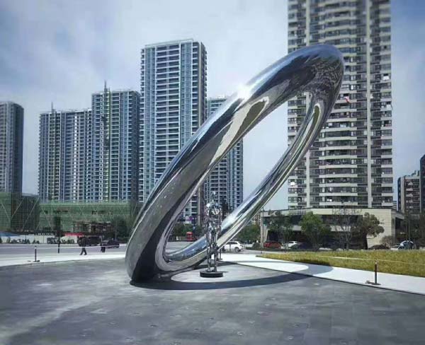 安徽雕塑公司的雕塑作品在公園綠地中的布置原則是什么？