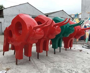 蕪湖砂巖雕塑簡(jiǎn)述藝術(shù)品為何會(huì)上銹？